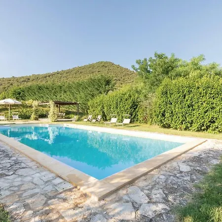 Borgo Maiorca Nyaraló Massa Martana